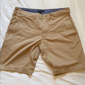 Banana Republic Aiden Short